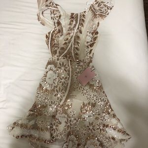 Beautiful Hello Molly dress!